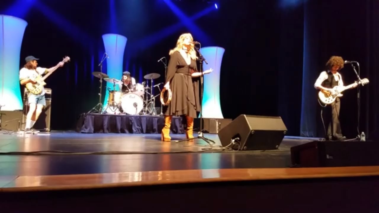 The Chain Rumours The Ultimate Fleetwood Mac Tribute 2019 YouTube