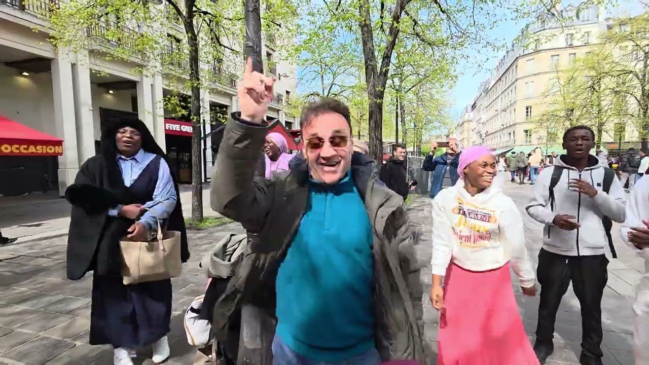 ๐๐ซ๐ทPARIS - รVANGรLISATION SOUS MรNACES POLICIรRES ร CHATELET - REVEIL INTERNATIONAL JESUS REVIENT