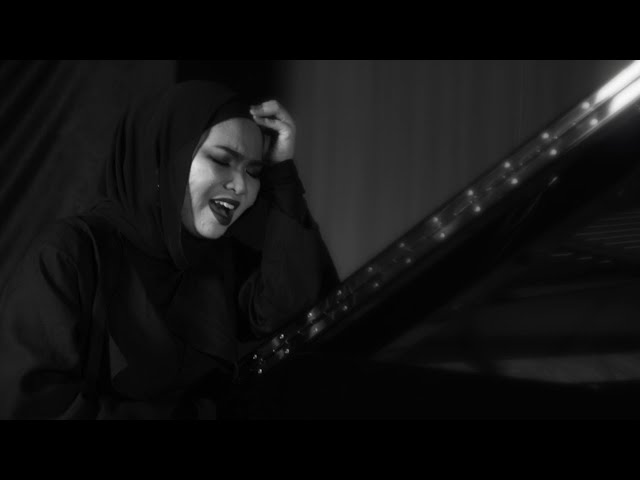 Aina Abdul - Shadow