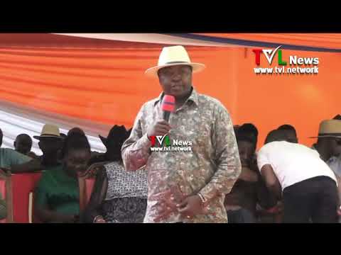 Mimi Na Raila Tukikua Tukiimba Hii Wimbo Tukikunywa Ile UJI Uhuru Aliwaambia KAMAU WA RAILA