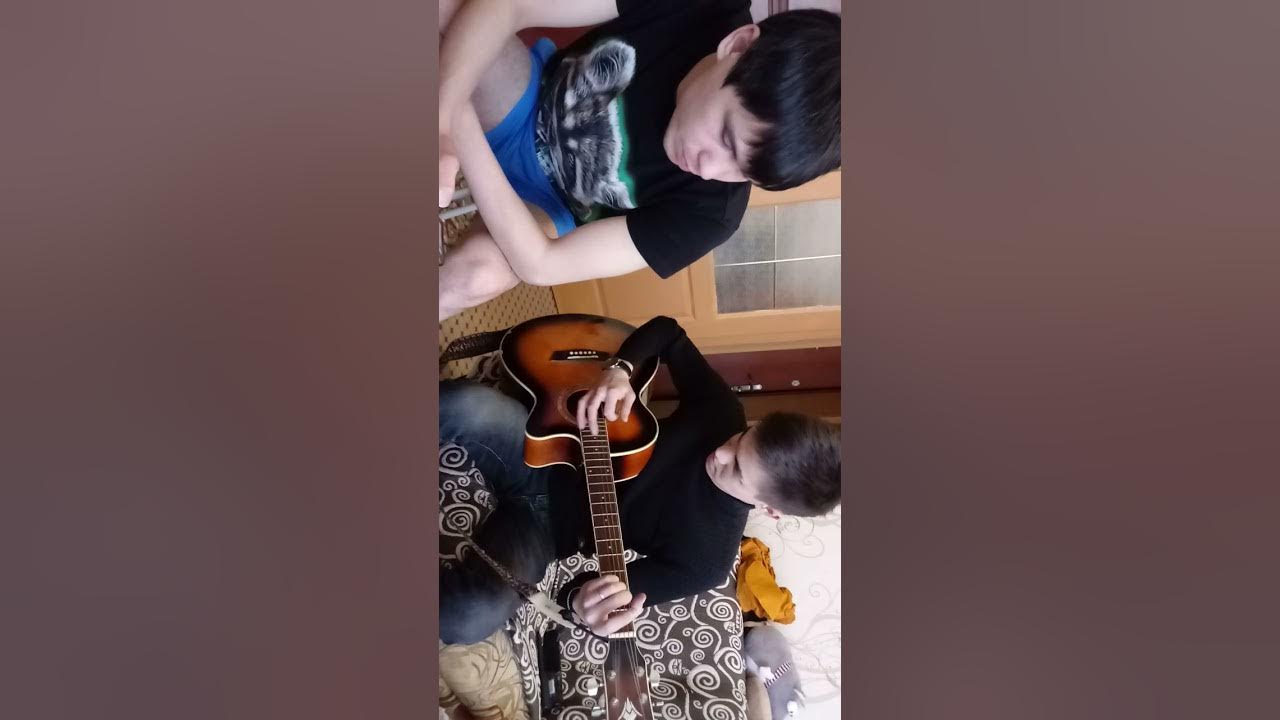 Поёт цыган на зоне журавли улетели далеко. Журавли ноты для фортепиано. Текст песни далеко далеко журавли улетели. Журавли аккорды. Текст песни далеко журавли улетели.