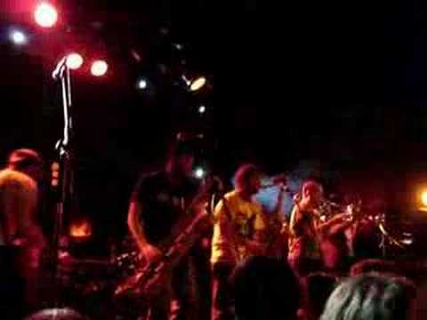 Streetlight Manifesto - Everything Went Numb @ PARIS