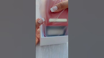 Classic red retro design label maker unboxing | NIIMBOT B21