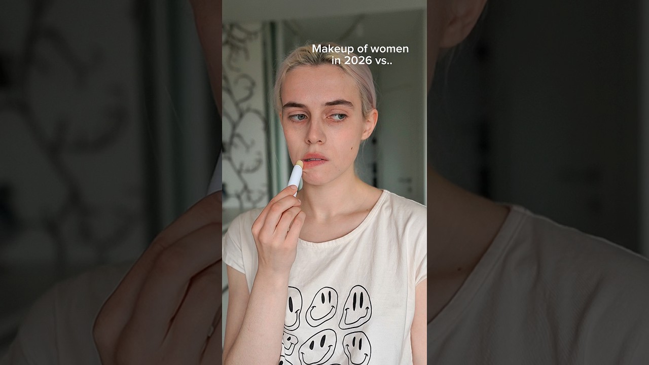 Women's Makeup in …the 1960s