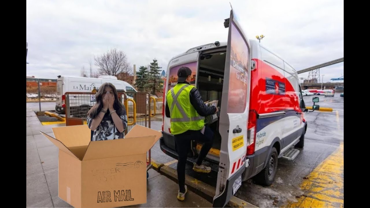 SHIPPING BROOKE TO GREECE IN A BOX!! (not clickbait)