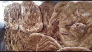 Бабушка напекла гору хлеба в тандыре,Азербайджанский хлеб 😍