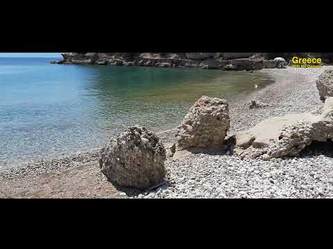 Πόρτο Χέλι, Παραλία