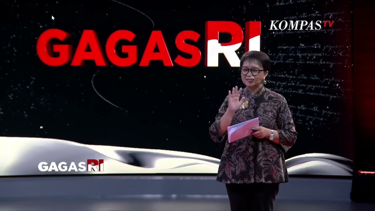 Ibu Retno Marsudi dari Kacamata BerAkhlak ASN