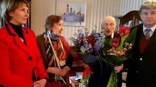 Свой 95-летний юбилей отмечает М.Л.Бронштейн