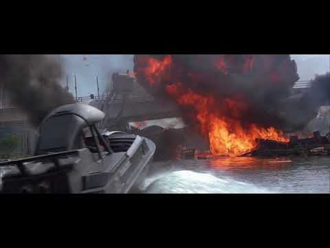 The World Is Not Enough Boat Chase