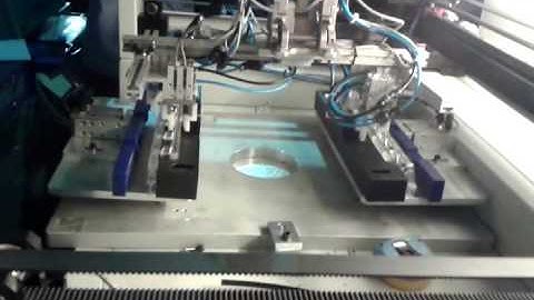 Welltec+Topstar+Injection Molding+Robot+Runner Cutting+automation