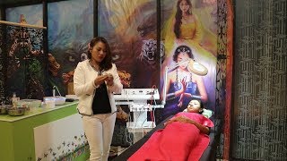 Bedah Aura Kecantikan Dengan Perpaduan Teknologi Medis \u0026 Mistis di Rumah Kecantikan Dewi Larasati