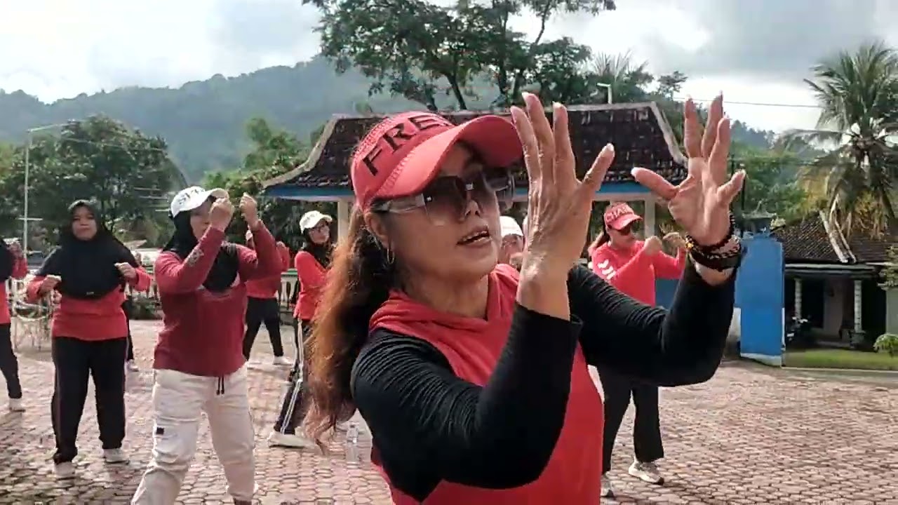 Senam Sehat EMAK2 RT .....