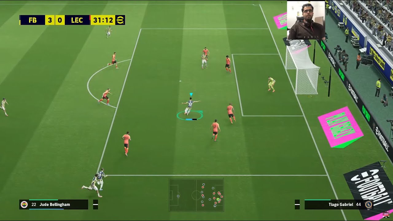 EFOOTBALL 2025 SAATİ