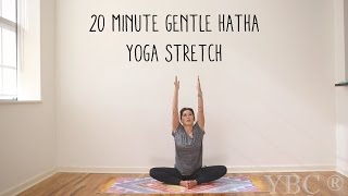 20 Minute Gentle Yoga Stretch for Tight Legs 
