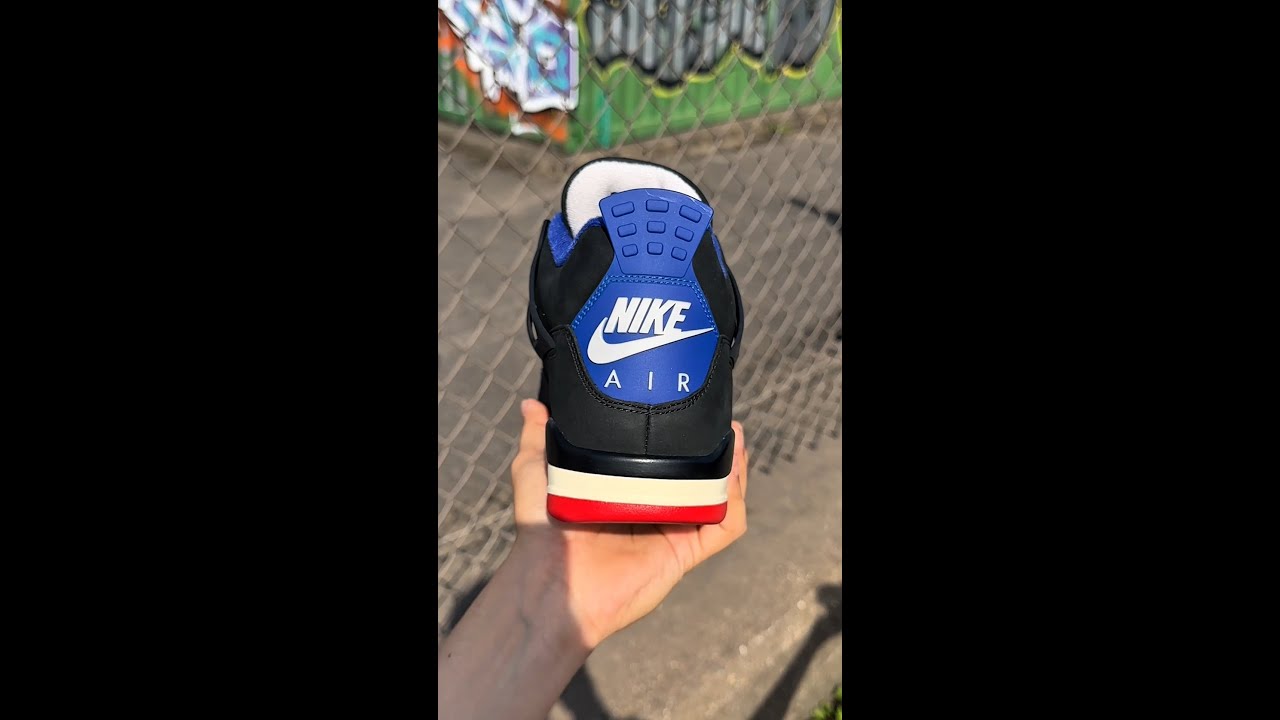 Rare Air Jordan 4s get foamed up!