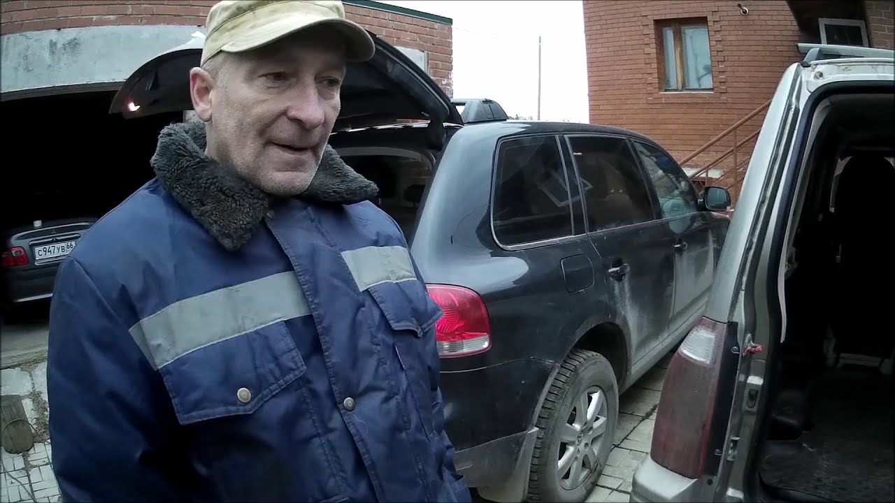 Сравнение багажников Mitsubishi Pajero 3 и Volkswagen Touareg первого ...