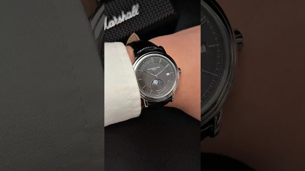 Raymond Weil Maestro Moonphase Watch 2879-STC-60001 39.5mm | Đồng Hồ Phố 