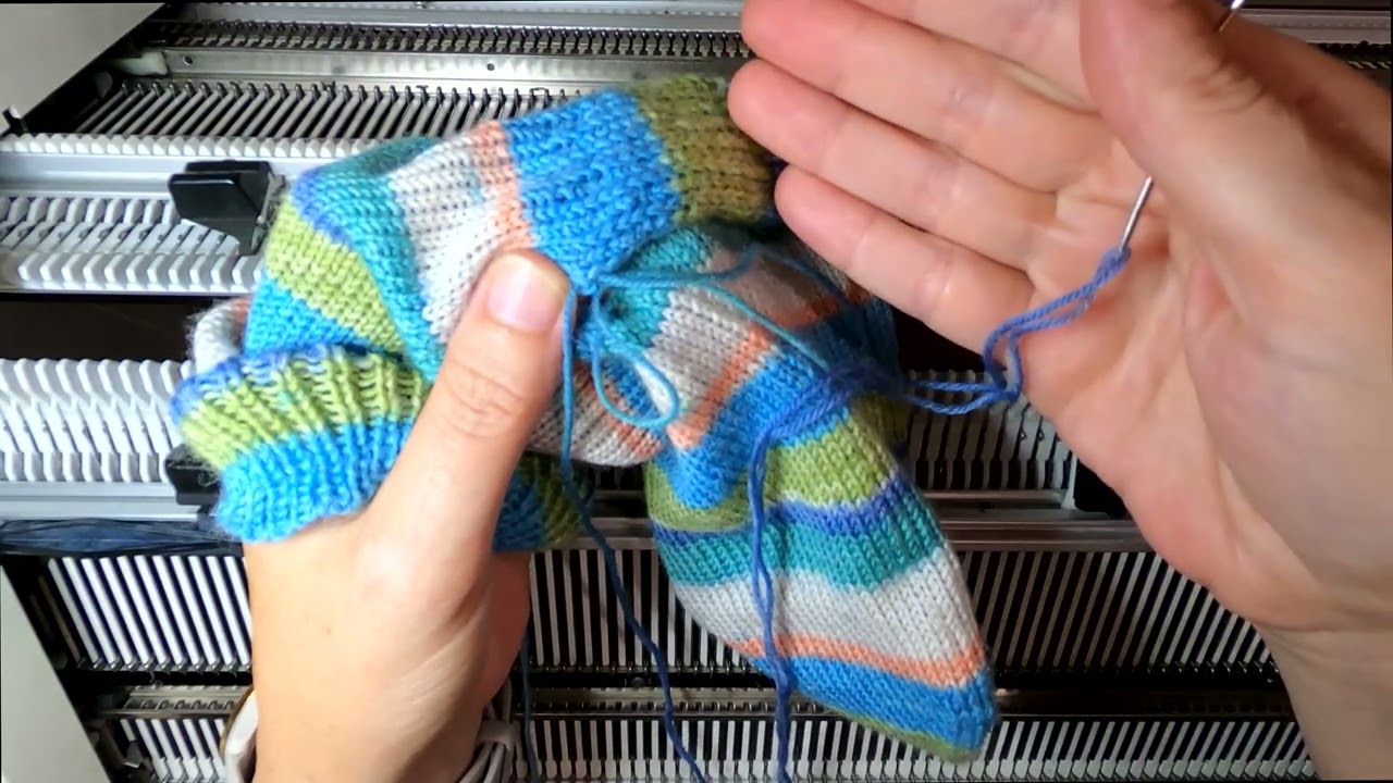 Heel Flap Socks - Part 7 - Finishing - Passap e6000/DM80/Pinky