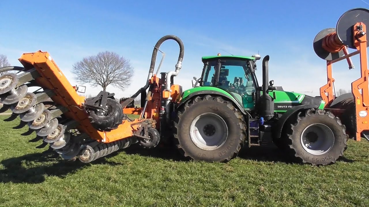 Drag hose manure injection with Deutz-Fahr