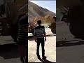 شاهد سائق لودر يعمل مشكلة ويكسر سيارة نقل Watch A Loader Driver Get In Trouble And Break A Truck 