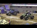Grave Digger XXIX vs Predator in Lafayatte 2014 