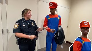 Hood Mario Selling Fake Weed To Cops