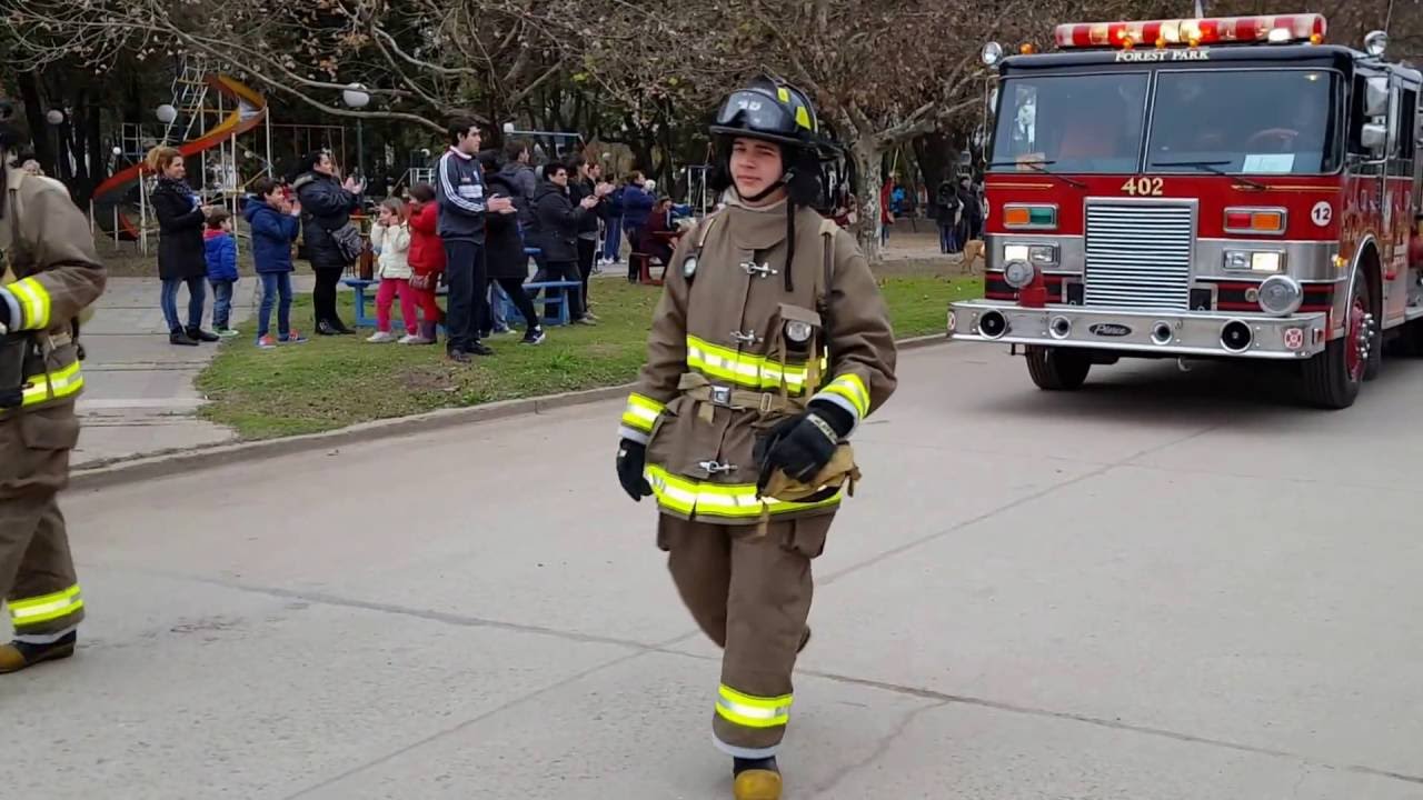 Desfile 34º Aniversario creación del Cuartel Bomberos Voluntarios Sastre y Ortiz