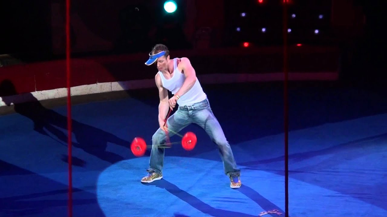 молодежный чемпионат мира по футболу 2019 Игра с диаболо. Адриан Матиас. 