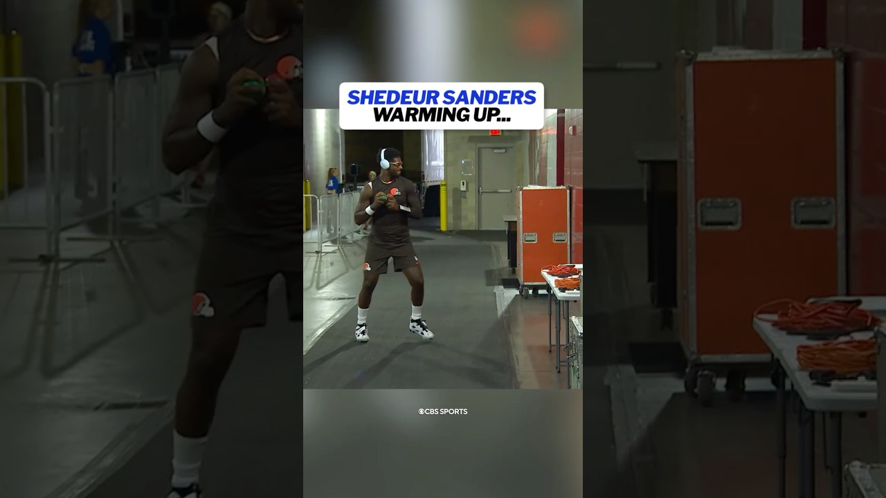 Shedeur Sanders getting loose before Week 2 #nfl #browns