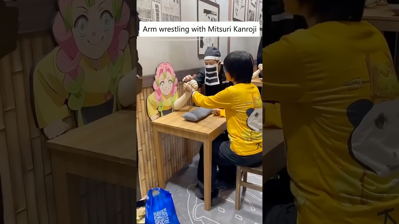 Mitsuri Kanroji #kimetsunoyaiba #demonslayer #mitsuri #cos #cosplay #cosplayer #girl