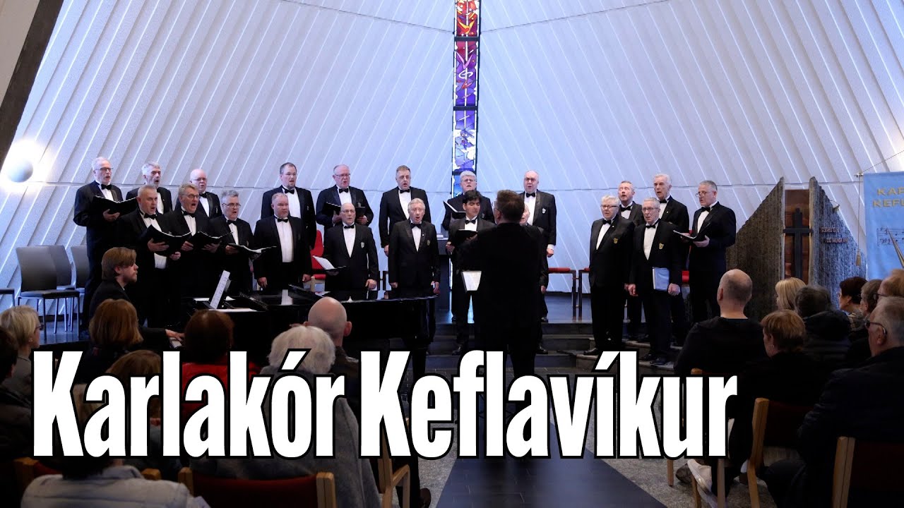 Karlakór Keflavíkur flytur Ferðalok - YouTube