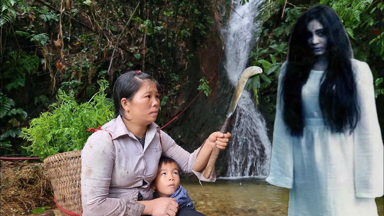 TIMELAPSE: 150 Days of Single Mothers in Danger in the Forest - Harvesting forest fruits to sell