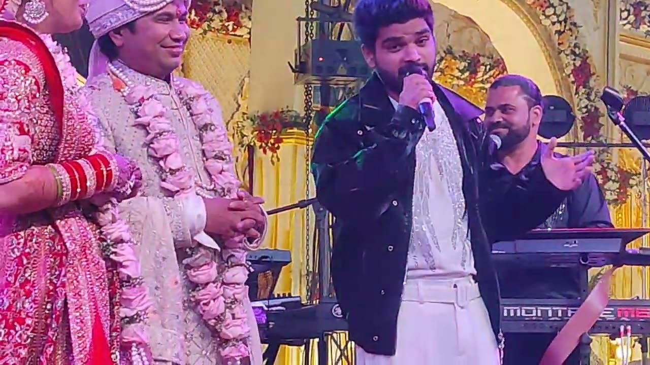 Kasganj me Salman Ali live concert video 