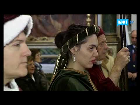NoiTv Lucca’s report focuses on the Festa del Regalo, a civic and religious ceremony that the municipality traces to a local resolution of 20 January 1631. The annual procession from the town hall to San Michele and the symbolic gift carried by a child make a long-standing communal observance visible in a way a written description cannot. The video is journalistic coverage of one celebration, not a guarantee that every detail remains identical each year. The municipality’s current account is the better source for the origin story and present-day programme.