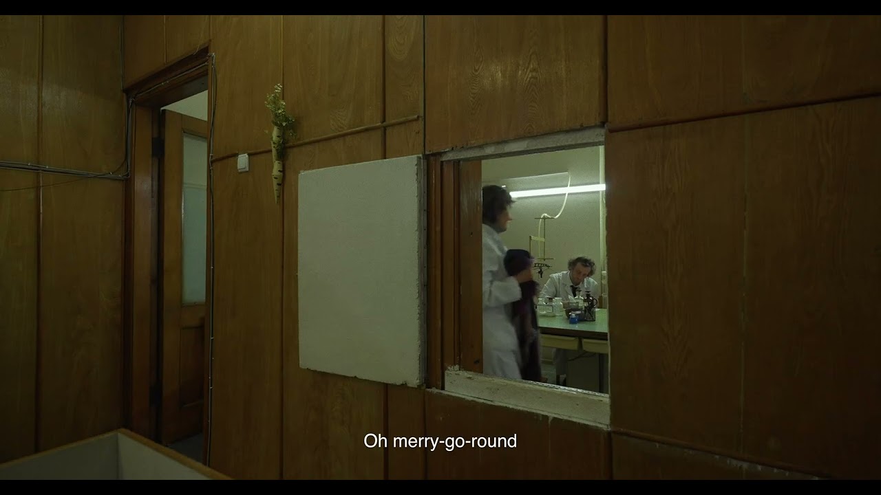 Circus Mircus - Merry-Go-Round (Visualizer)