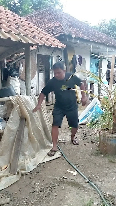salah sangka #funny #komedikuncir #komedisunda #comedy #hiburanrakya #lucu #hiburansegar #ngakak