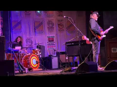 Greg Koch plays the blues - YouTube