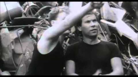 Red Red Wine - UB40 (Video Oficial)