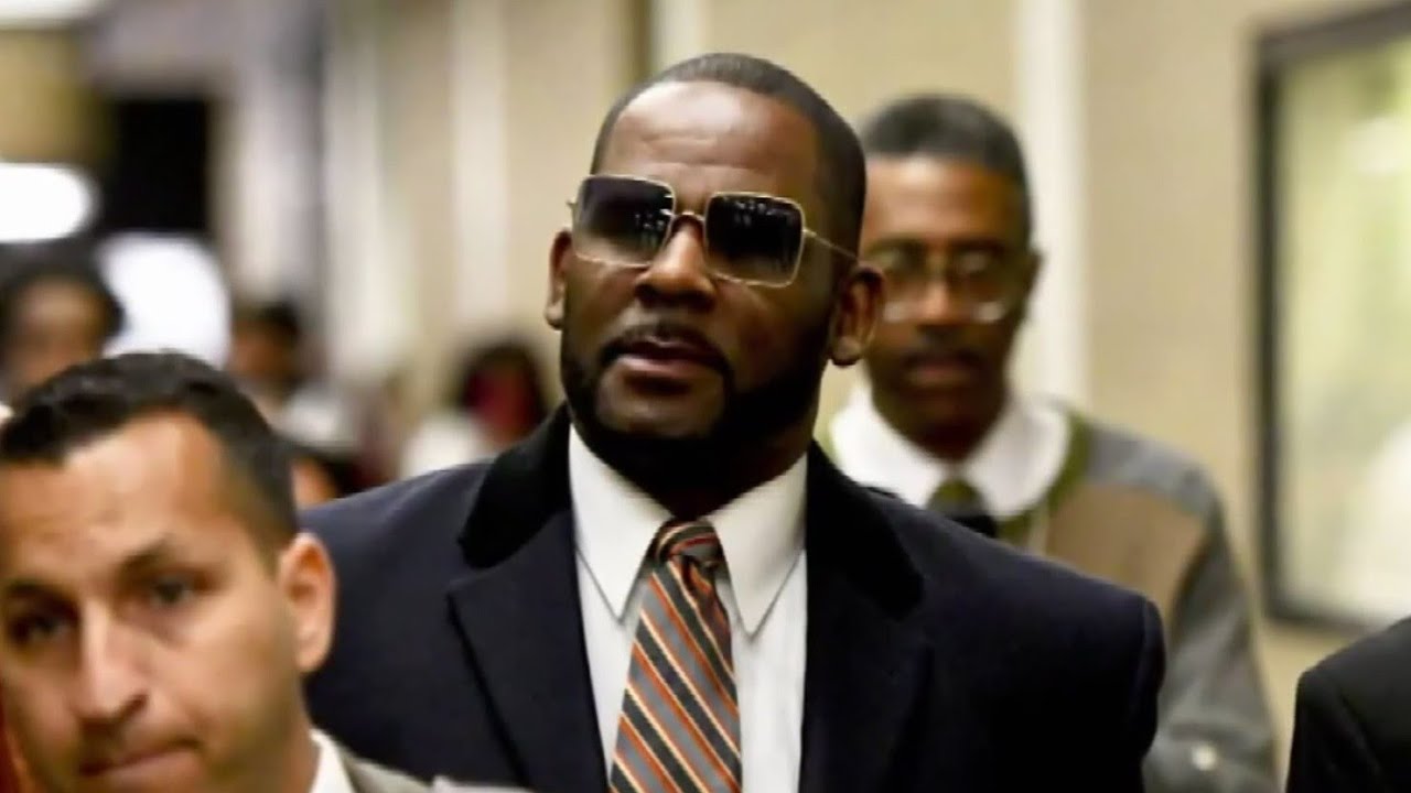 R. Kelly moved from Chicago to prison in North Carolina - YouTube