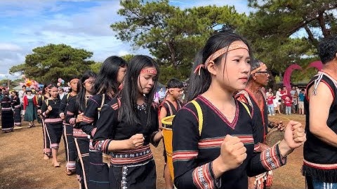 Đội cồng chiêng xã Glar tại liên hoan cồng chiêng huyện Đăk Đoa 2024