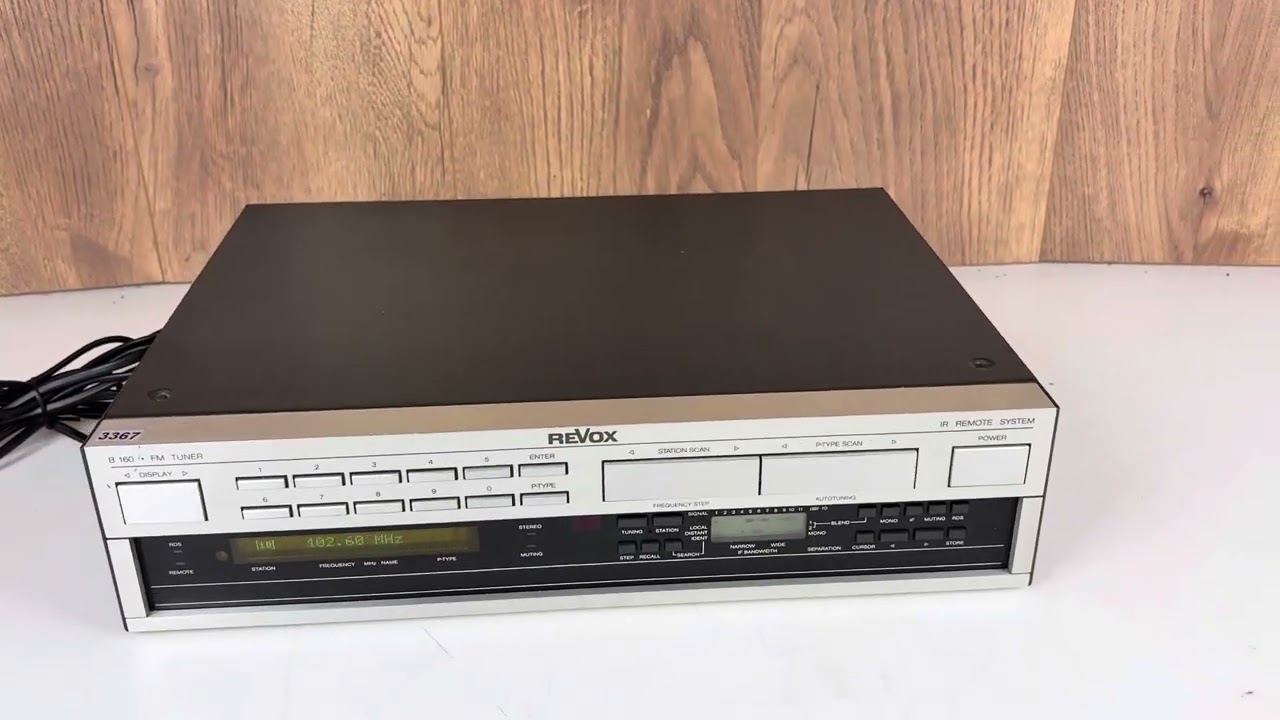 Revox B160 Stereo Tuner