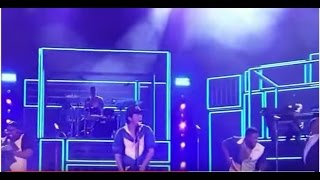 Bruno Mars - 24K Magic (Live at the AMAs 2016)