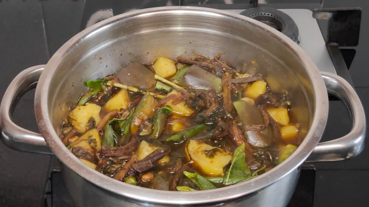 Dawlrep Bai/Dried Taro leaves with Zanthoxylum leaves Bai Recipe/Mizo Eisiam @RosysKitchenMizoram