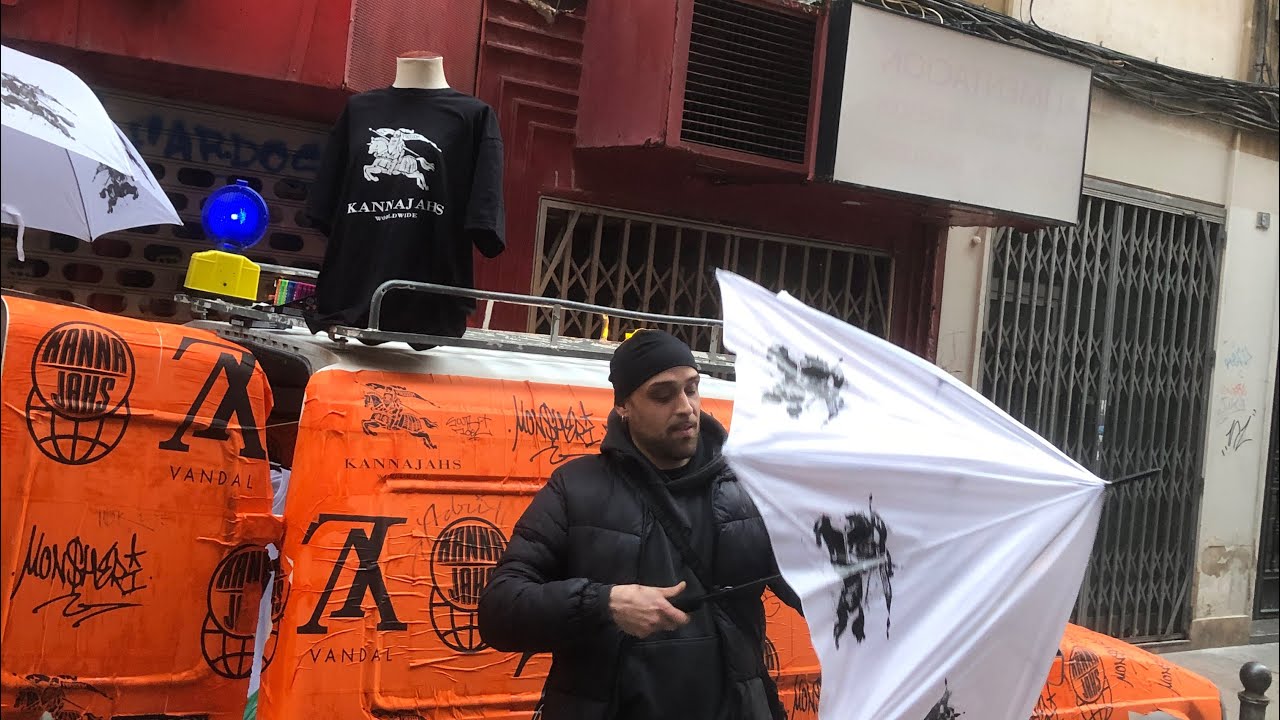 Pop Up Store en una put@ C15