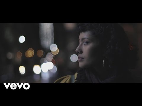 MUNA - Around U