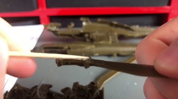 Model Master builds AH-64 Apache attack helicopter part-4