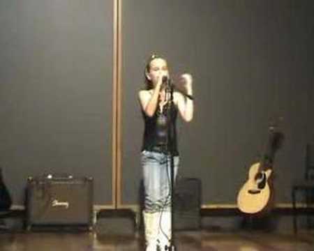 11yr old Melissa Moore singing Someone's watching over me