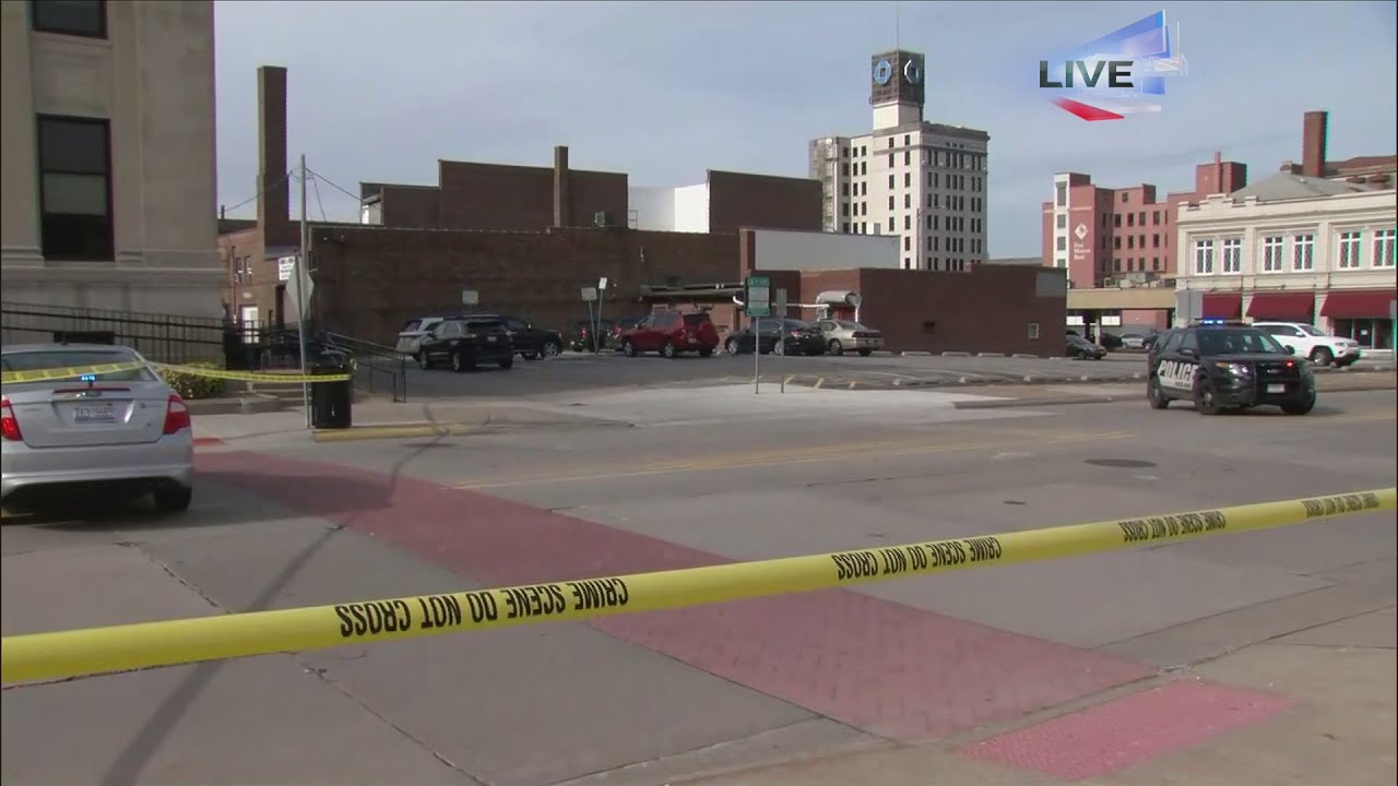 Man shot and killed in vehicle behind Moline City Hall - YouTube