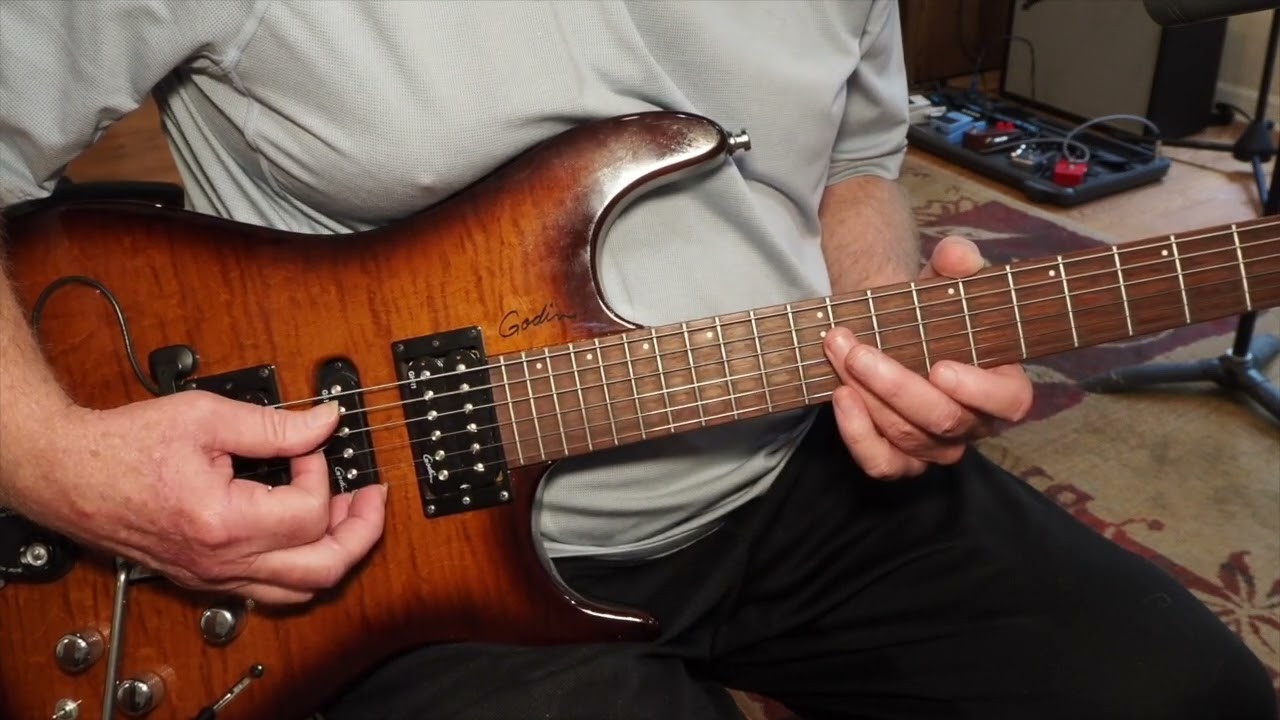 The Fishman Tripleplay; a wireless guitar midi controller